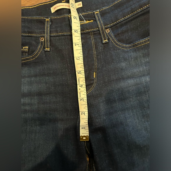 NWOT Levi 314 Shaping Straight Jeans - Picture 5 of 6